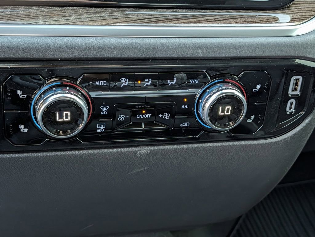 New 2026 GMC Sierra 1500 Elevation image 14