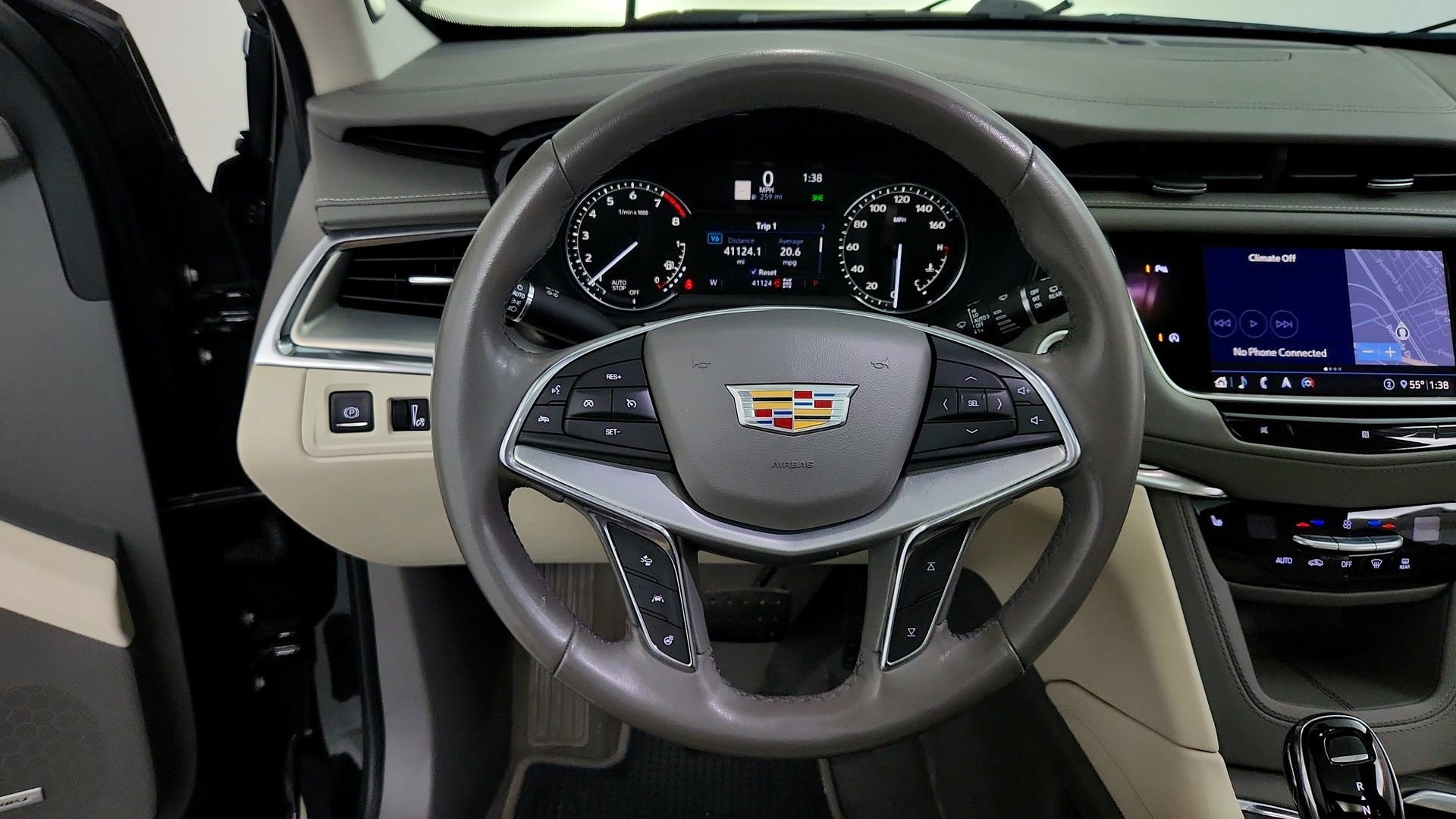 Used 2020 Cadillac XT5 Premium Luxury AWD/4WD image 19
