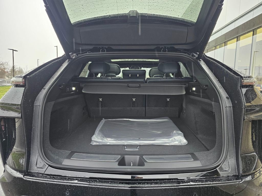 New 2026 Cadillac Lyriq Signature Sport w/ Nappa Leather Package image 15