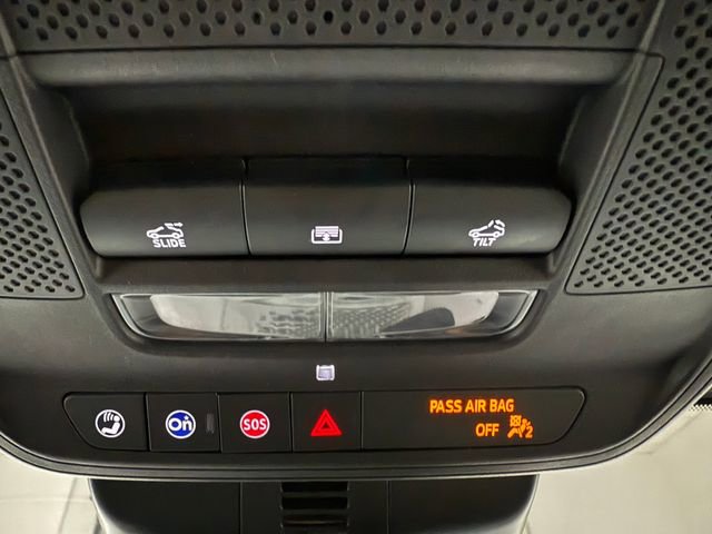 Used 2024 GMC Acadia AT4 AWD/4WD image 21