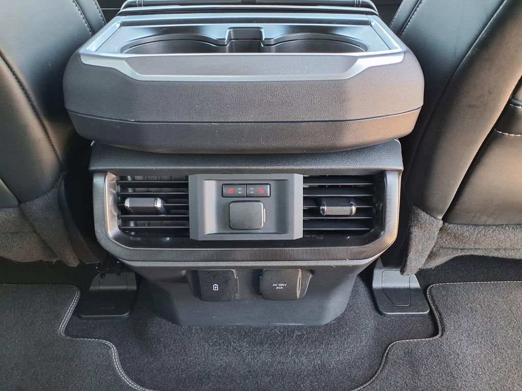 Used 2024 Ford F150 Lightning Platinum AWD/4WD image 18