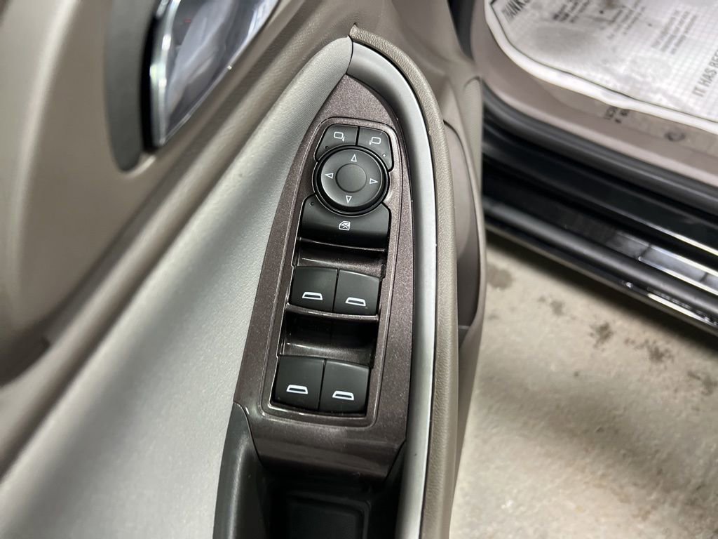 Used 2022 Chevrolet Malibu LS image 20