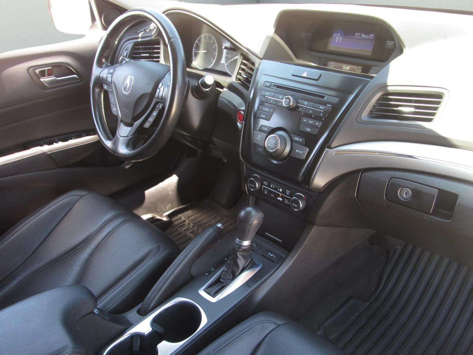 Certified 2019 Acura ILX FWD image 10
