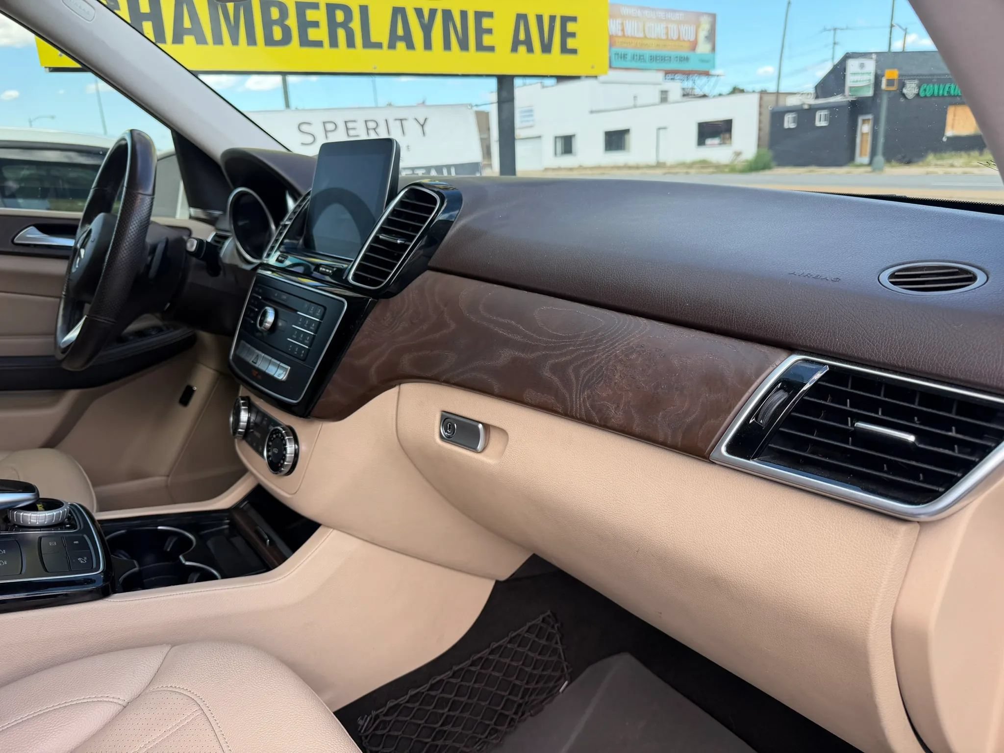 Used 2017 Mercedes-Benz GLE 350 4MATIC image 9