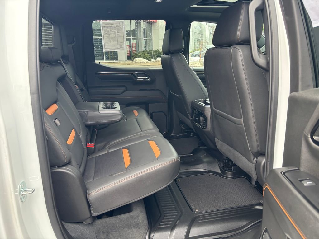 Used 2023 GMC Sierra 1500 AT4 w/ AT4 Premium Package image 17