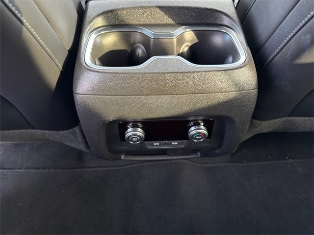 Used 2024 GMC Acadia Elevation image 38
