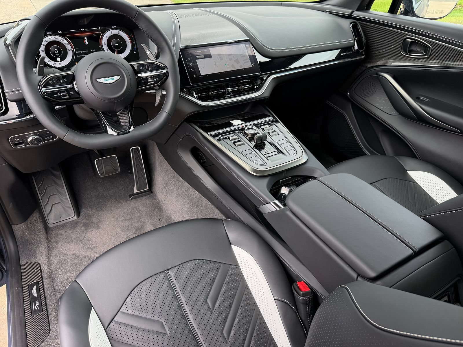 New 2026 Aston Martin DBX S AWD/4WD image 3