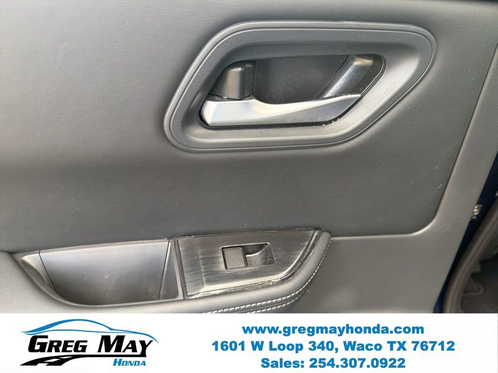 Used 2026 Nissan Rogue SV AWD/4WD image 21
