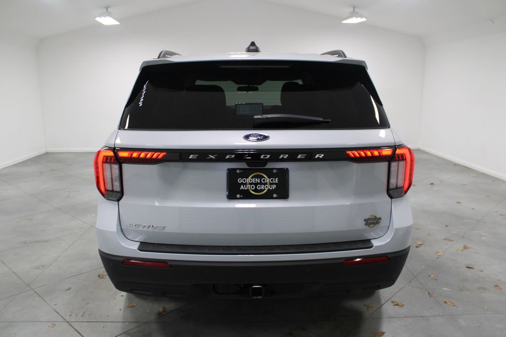 New 2026 Ford Explorer Active image 7