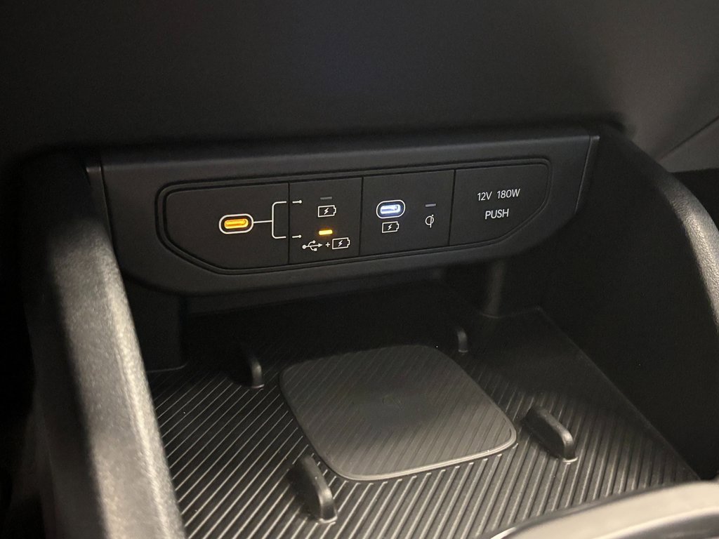 Used 2025 Kia K4 EX image 16