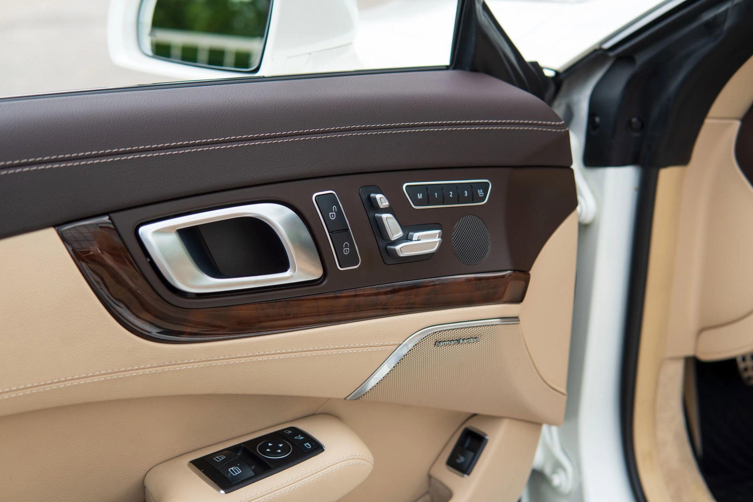 Used 2017 Mercedes-Benz SL 450 image 31