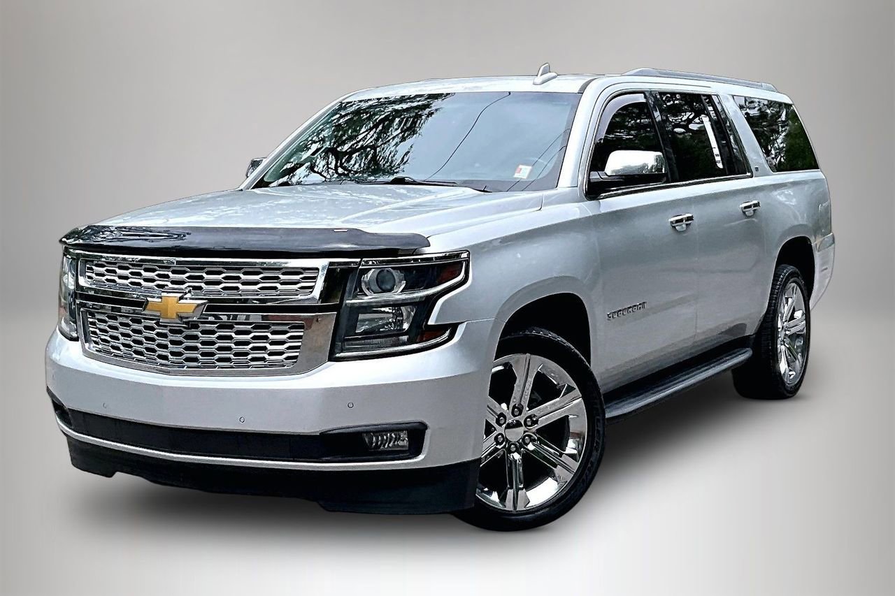 Used 2018 Chevrolet Suburban LT RWD image 1