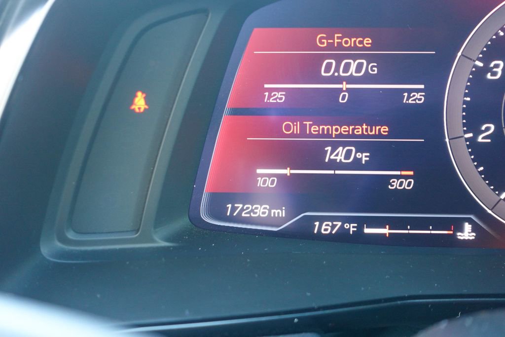 Used 2022 Chevrolet Corvette Stingray Coupe w/ Z51 Performance Package image 23