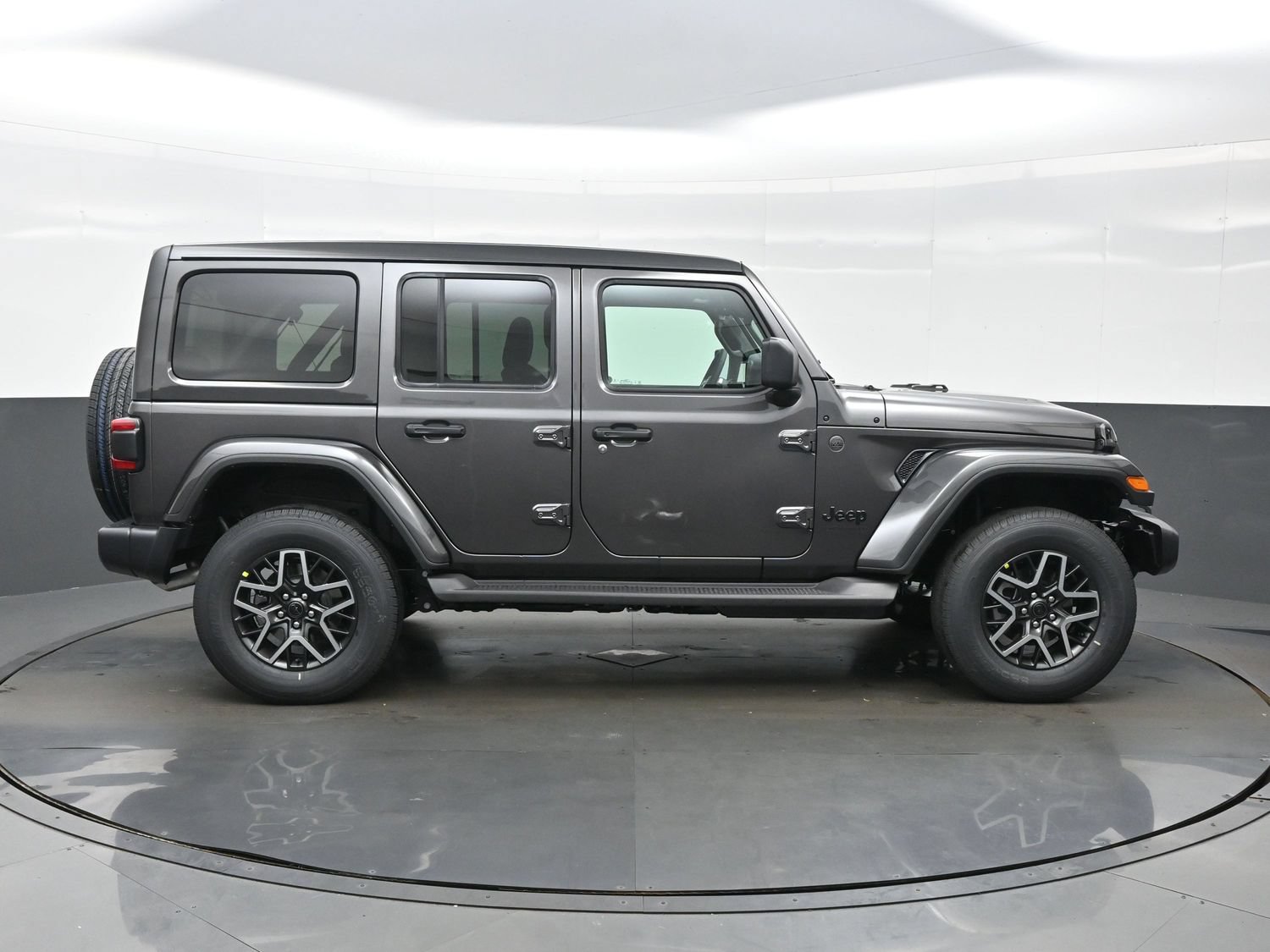 New 2027 Jeep Wrangler Unlimited Sahara AWD/4WD image 10