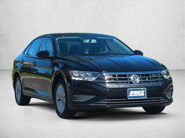 Used 2019 Volkswagen Jetta FWD image 3