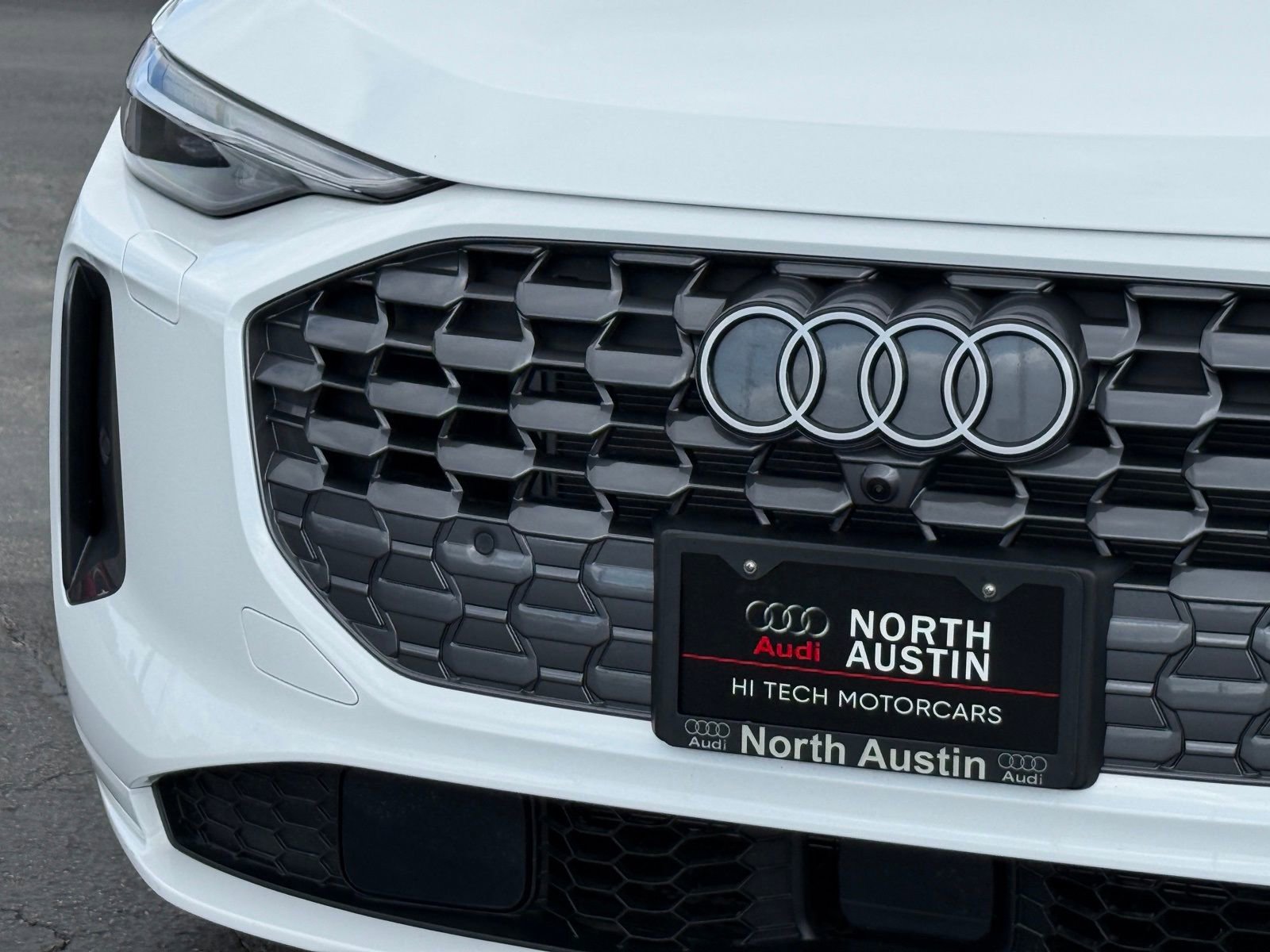 Used 2025 Audi Q5 Premium Plus w/ Premium Plus image 3