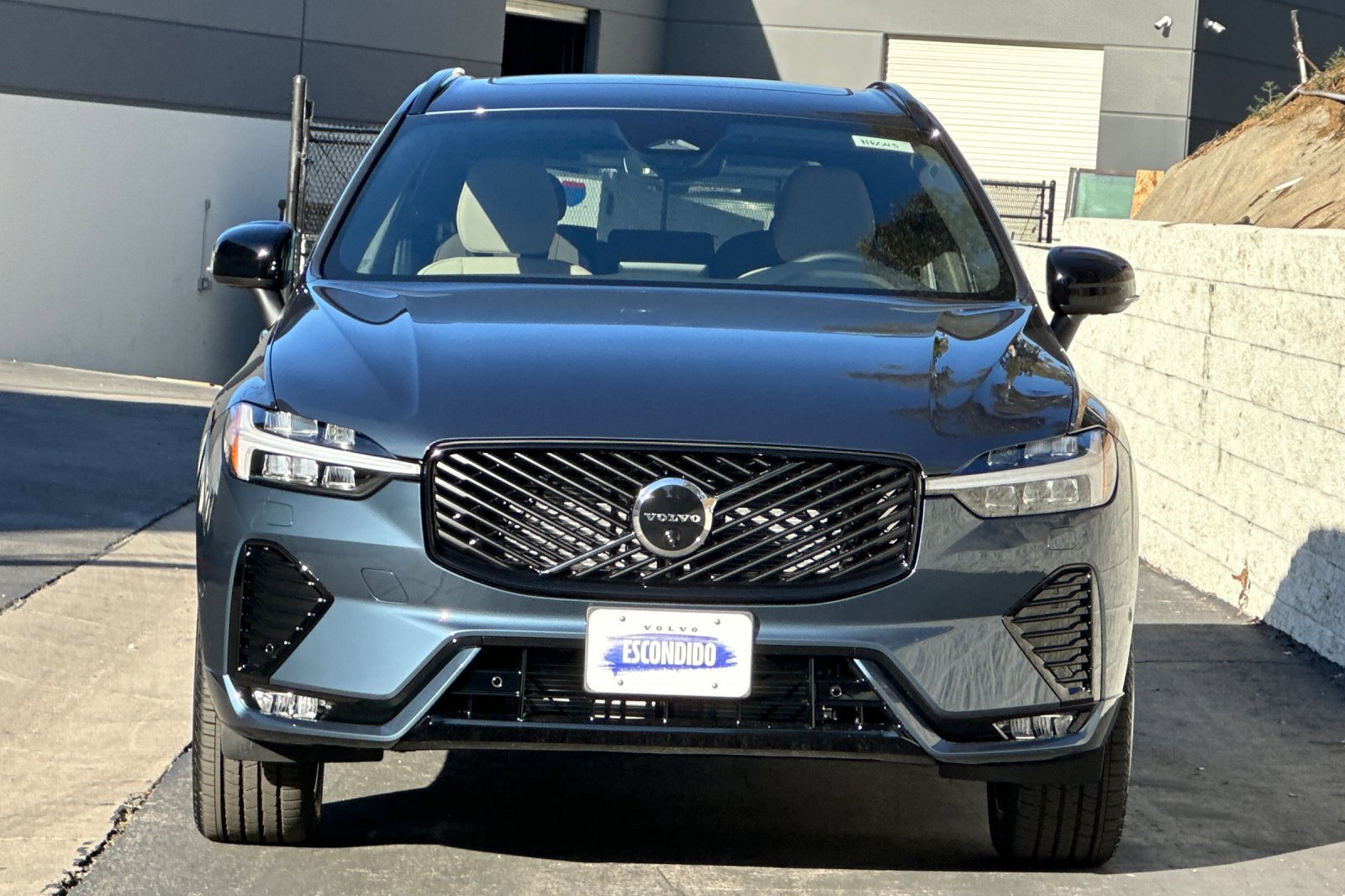 New 2026 Volvo XC60 B5 Plus w/ Climate Package image 3