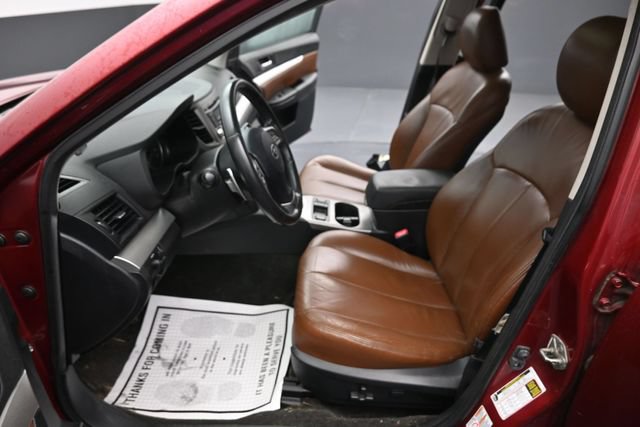 Used 2013 Subaru Outback 2.5i Premium AWD/4WD image 12