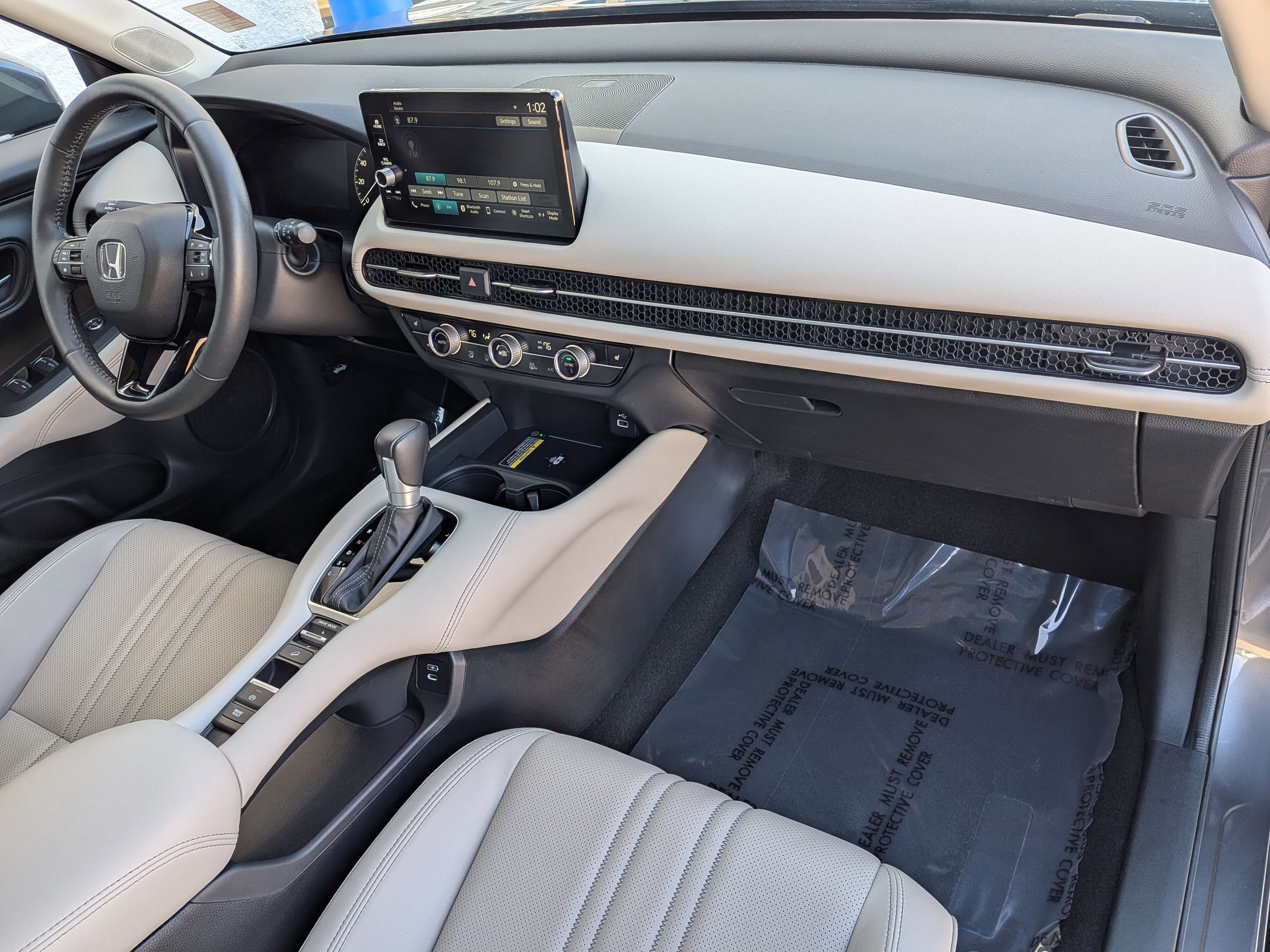 Used 2024 Honda HR-V EX-L image 28