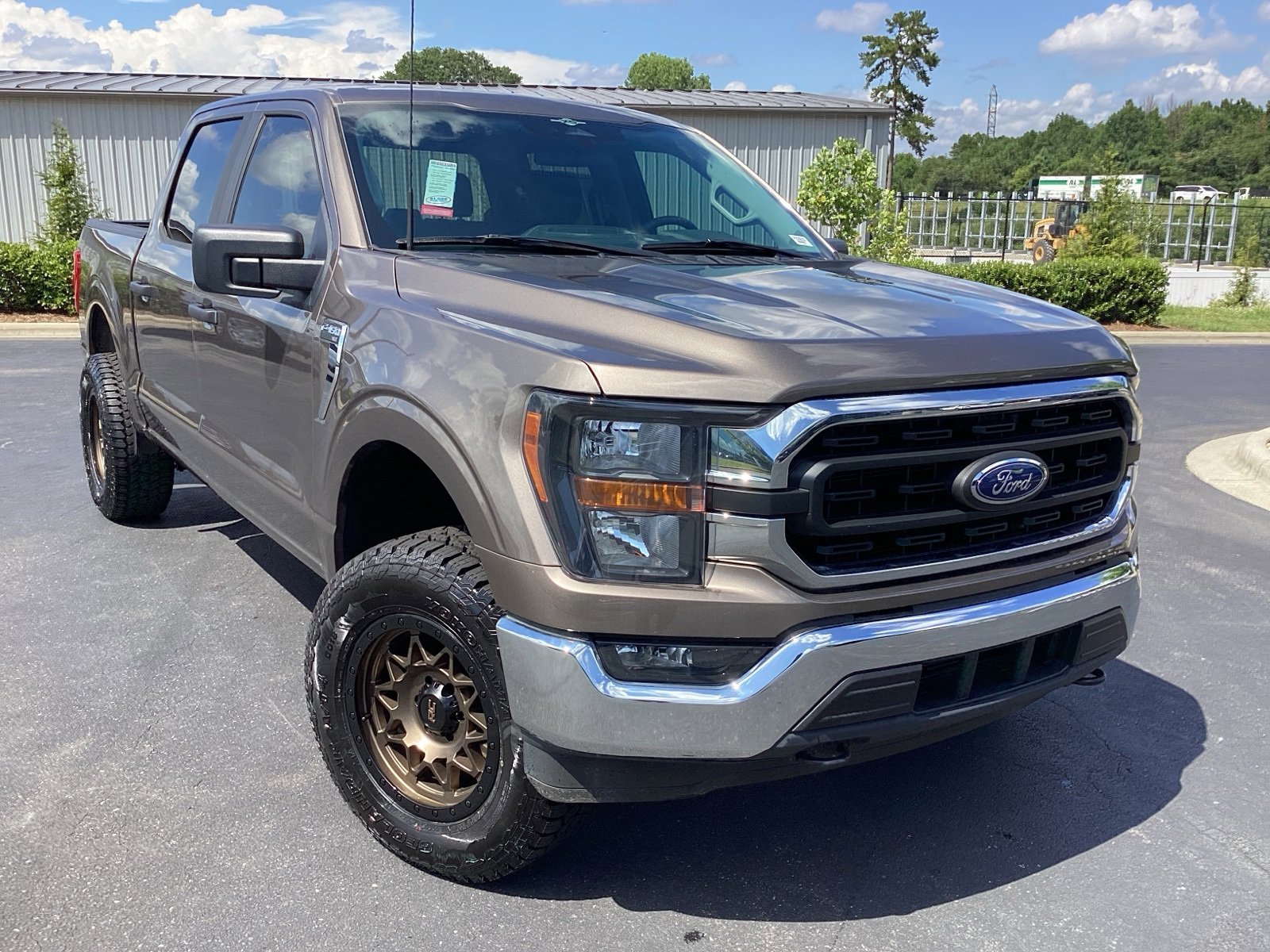 Used 2023 Ford F150 XLT image 7