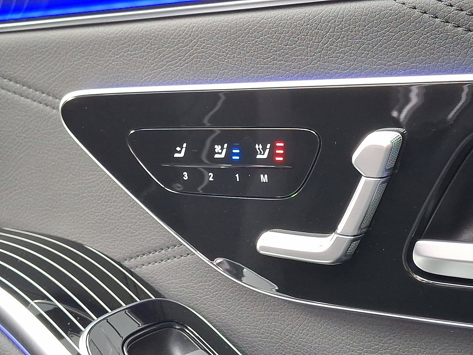 New 2026 Mercedes-Benz S 63 AMG S image 13