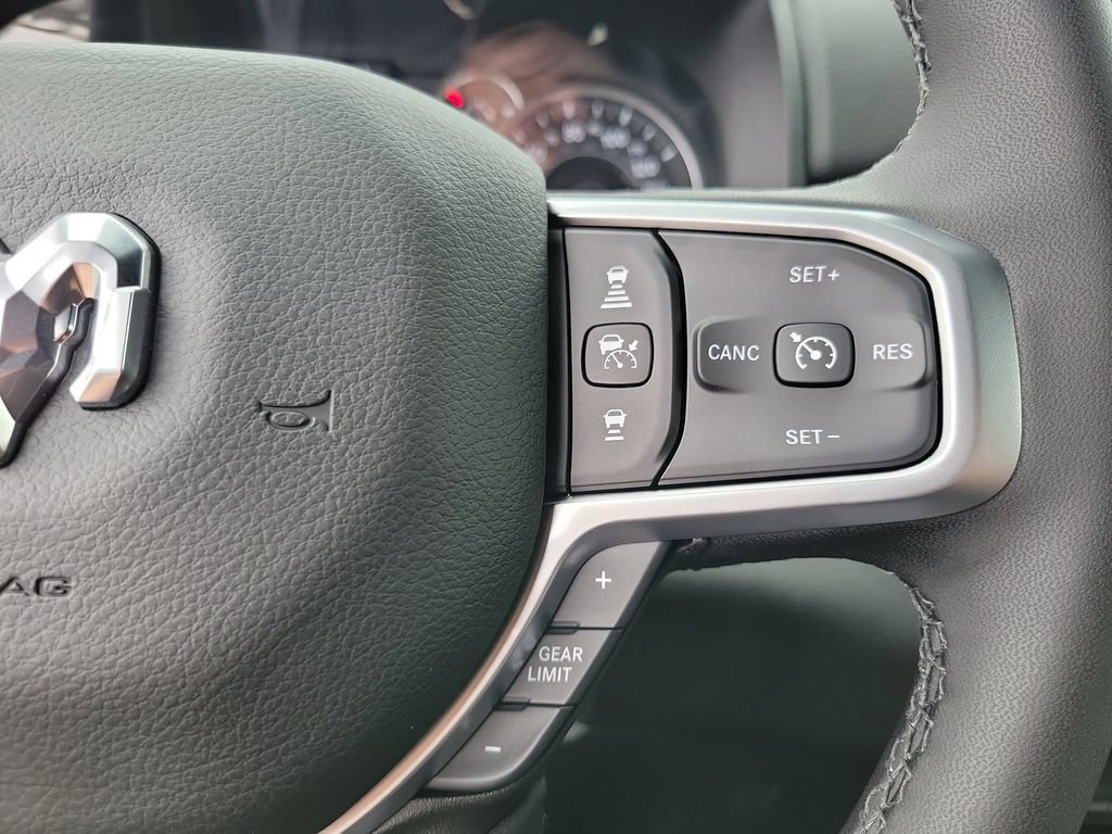 New 2026 RAM 1500 Big Horn AWD/4WD image 6