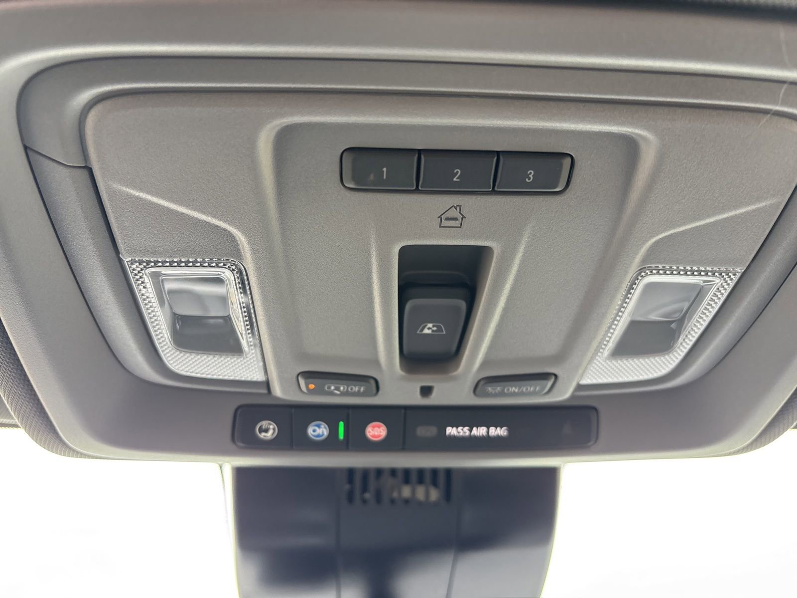 New 2026 GMC Sierra 2500 SLT w/ SLT Premium Package AWD/4WD image 25