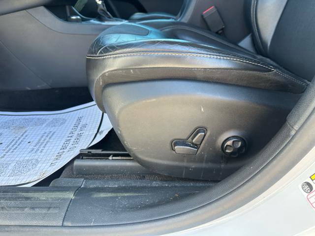 Used 2018 Jeep Cherokee Latitude Plus AWD/4WD image 20