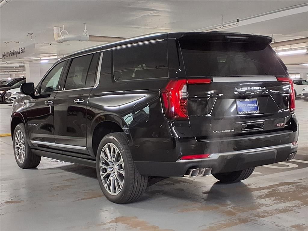 New 2026 GMC Yukon XL Denali w/ Sun & Power Step Package image 7