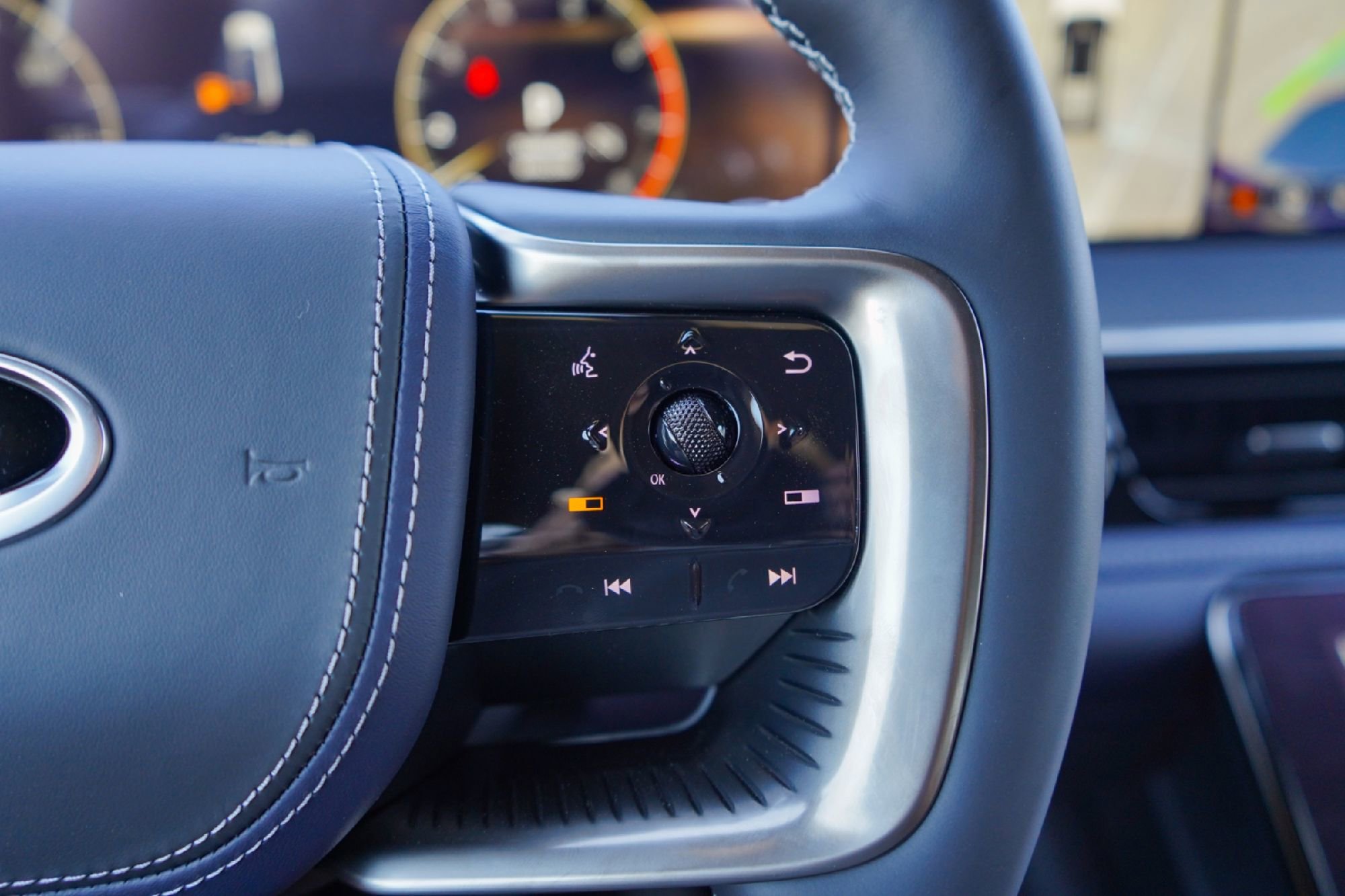 New 2026 INFINITI QX80 4WD image 11