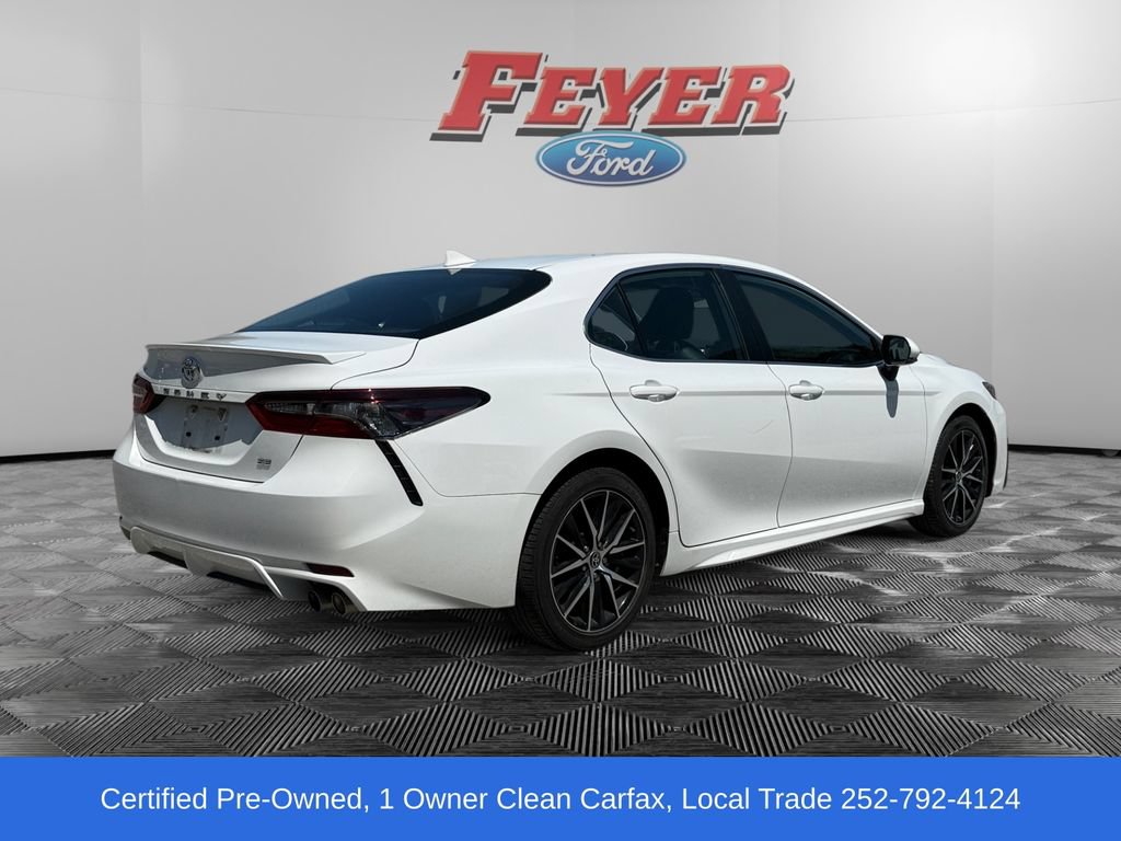 Used 2023 Toyota Camry SE FWD image 5