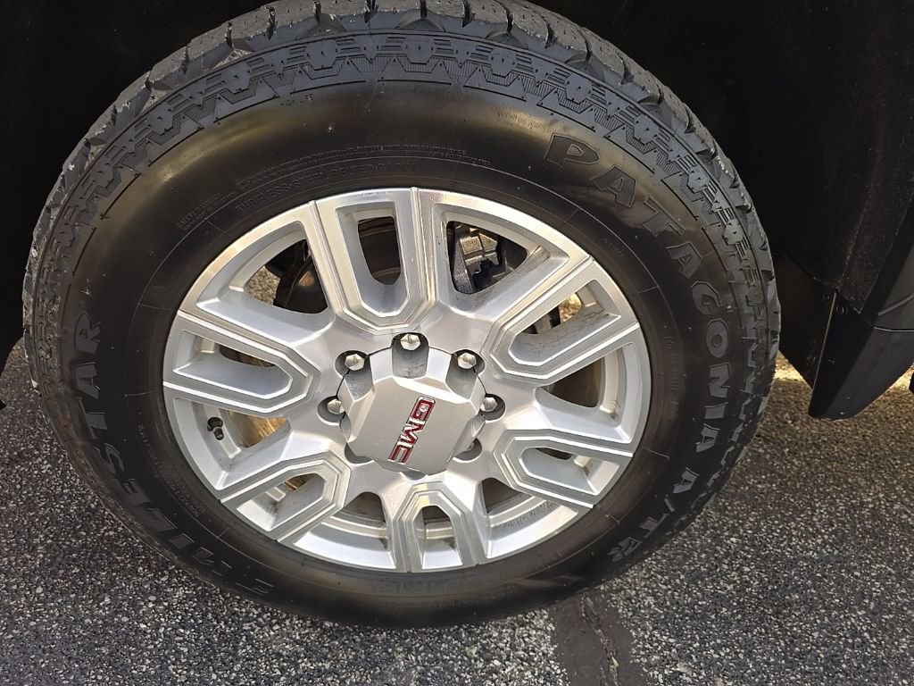 Used 2022 GMC Sierra 2500 SLE w/ SLE Value Package; image 44