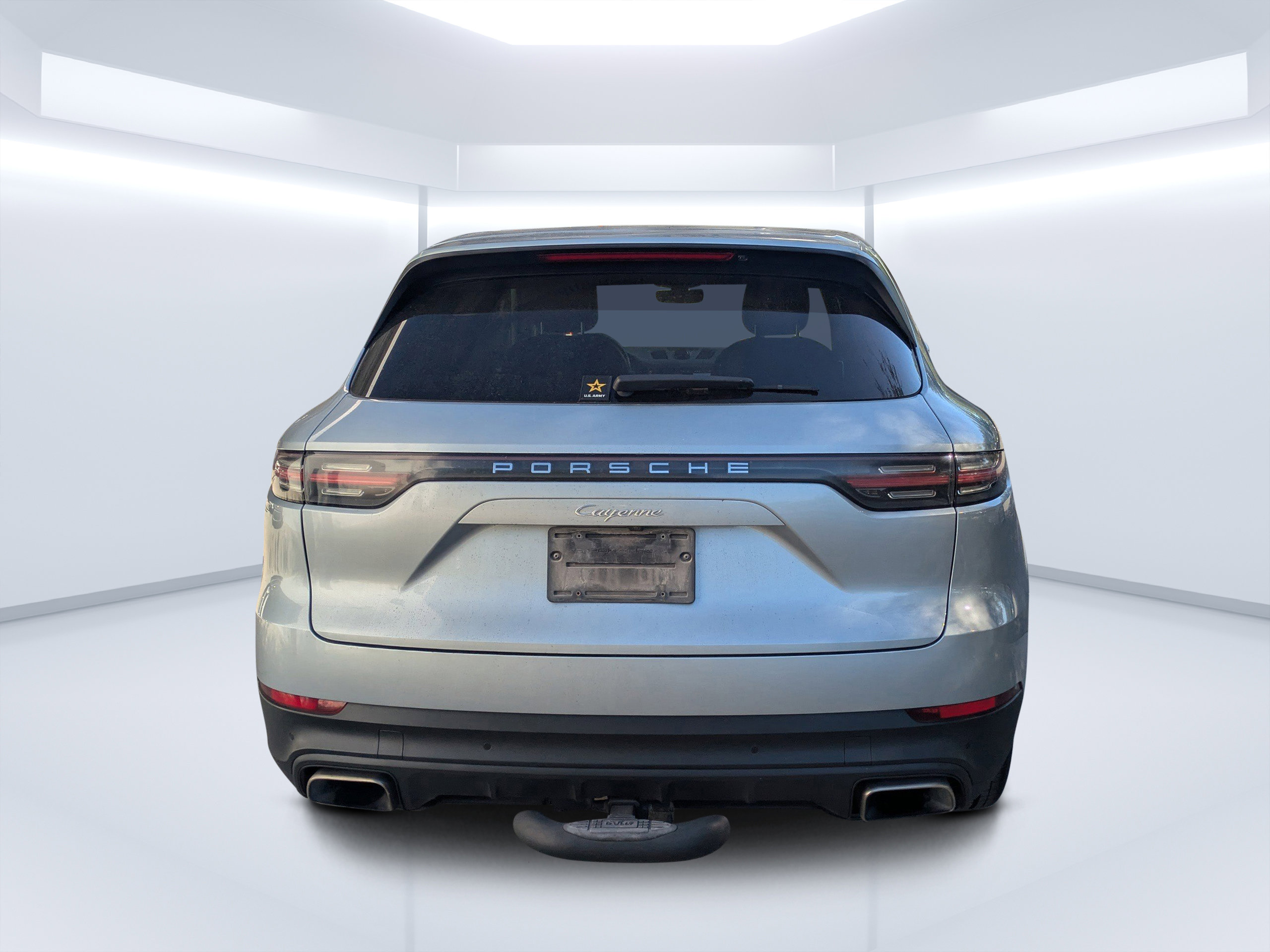 Used 2020 Porsche Cayenne image 4