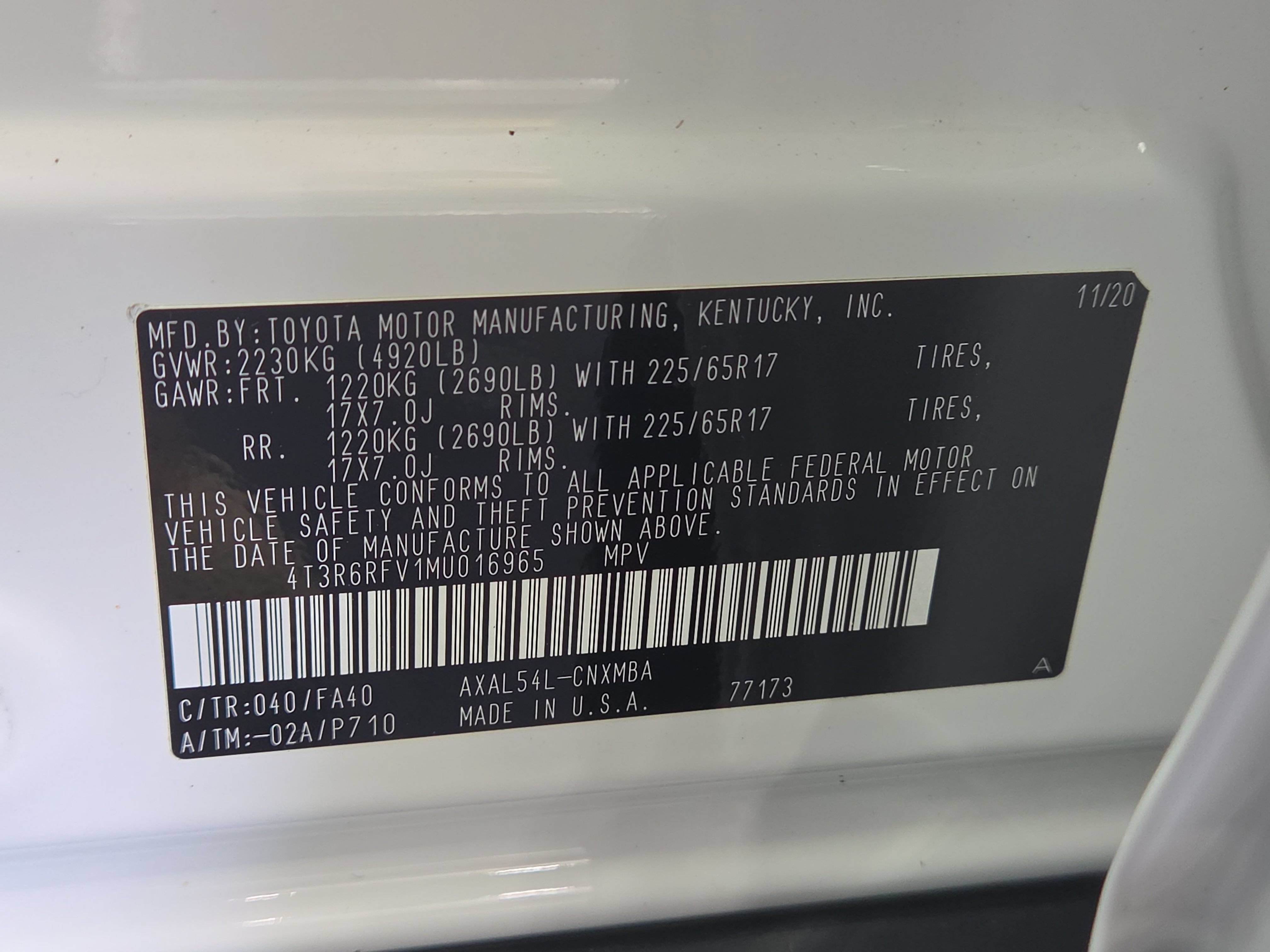 Used 2021 Toyota RAV4 XLE AWD/4WD image 32