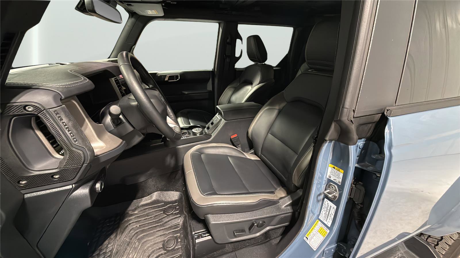 Used 2025 Ford Bronco Outer Banks AWD/4WD image 10