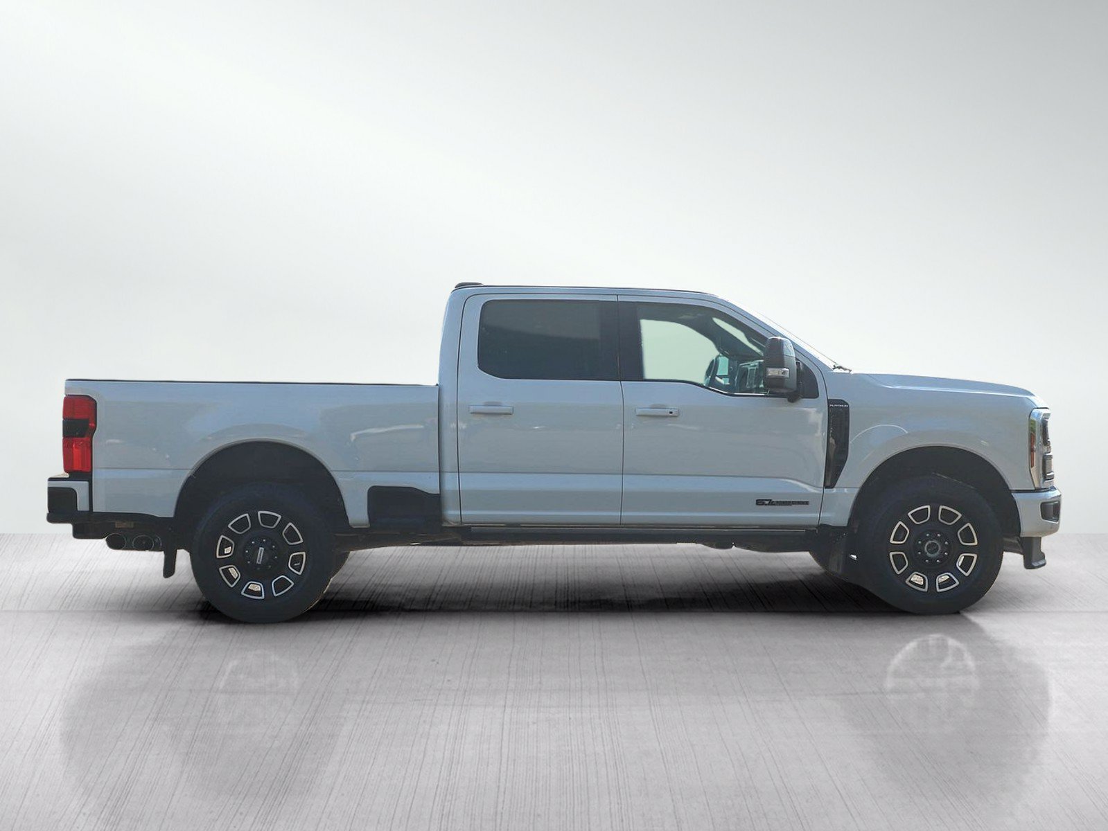 Used 2025 Ford F350 Platinum AWD/4WD image 6