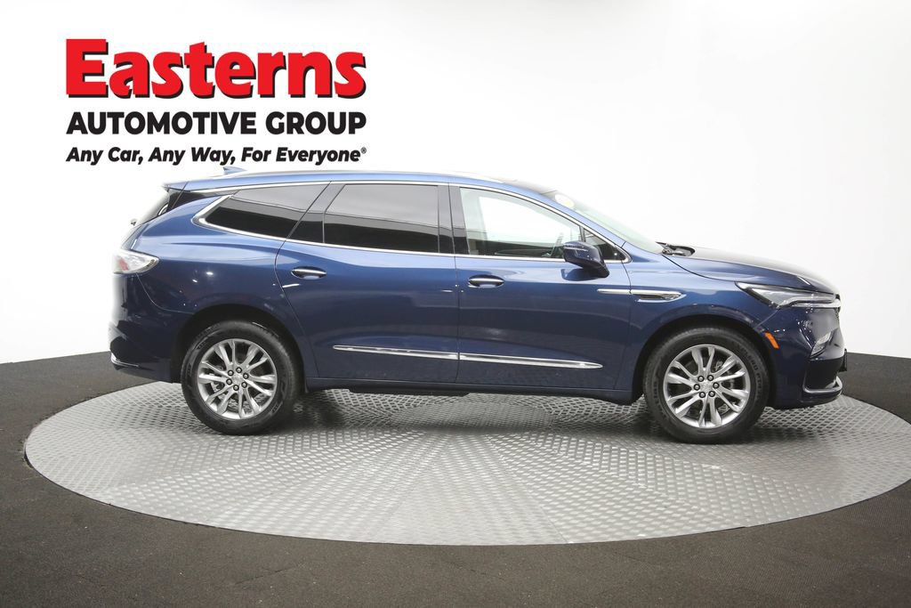 Used 2022 Buick Enclave Avenir w/ Avenir Technology Package AWD/4WD image 49