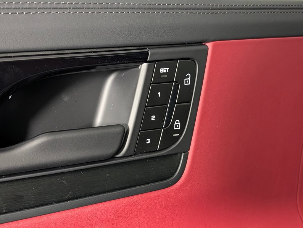 New 2026 Porsche Cayenne GTS AWD/4WD image 26