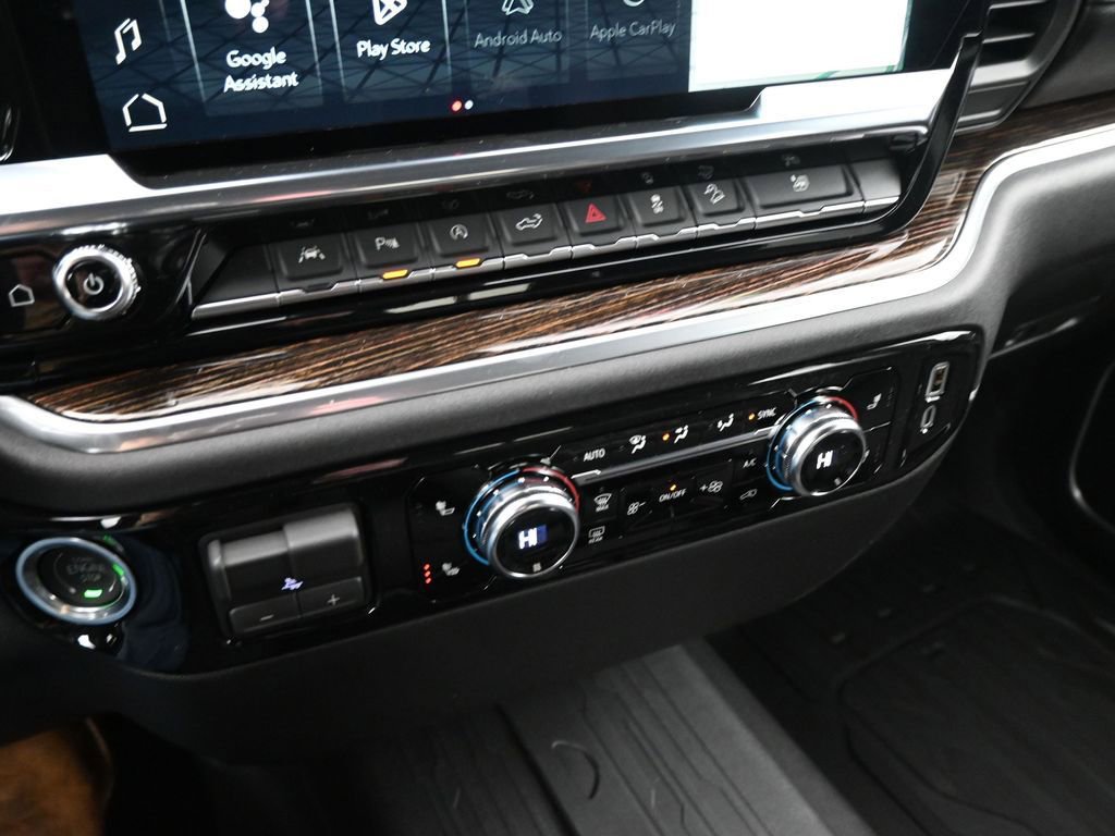 New 2026 GMC Sierra 1500 SLE image 14