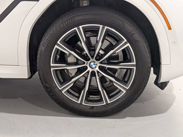 Used 2023 BMW X6 xDrive40i w/ M Sport Package AWD/4WD image 30