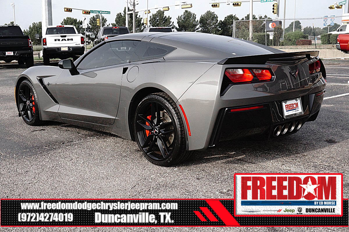 Used 2015 Chevrolet Corvette Stingray Coupe w/ 2LT Preferred Equipment Group RWD image 3