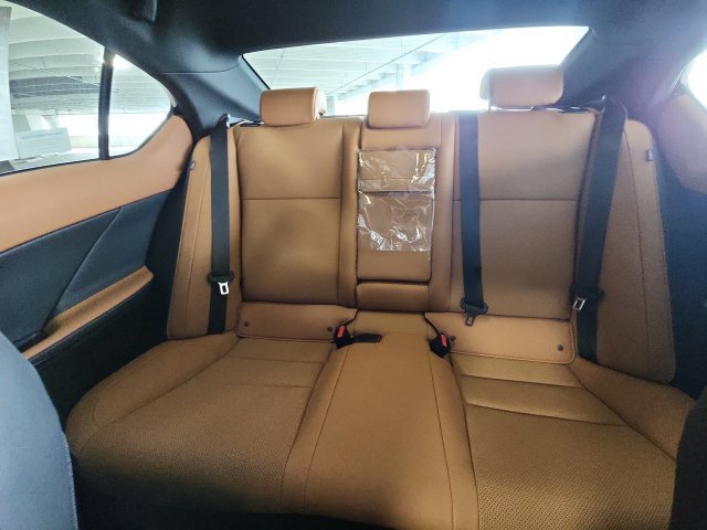 Used 2023 Lexus IS 300 w/ Comfort Package RWD image 13