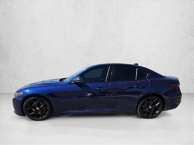 Used 2020 Alfa Romeo Giulia w/ Quick Order Package 22K Sport RWD image 9