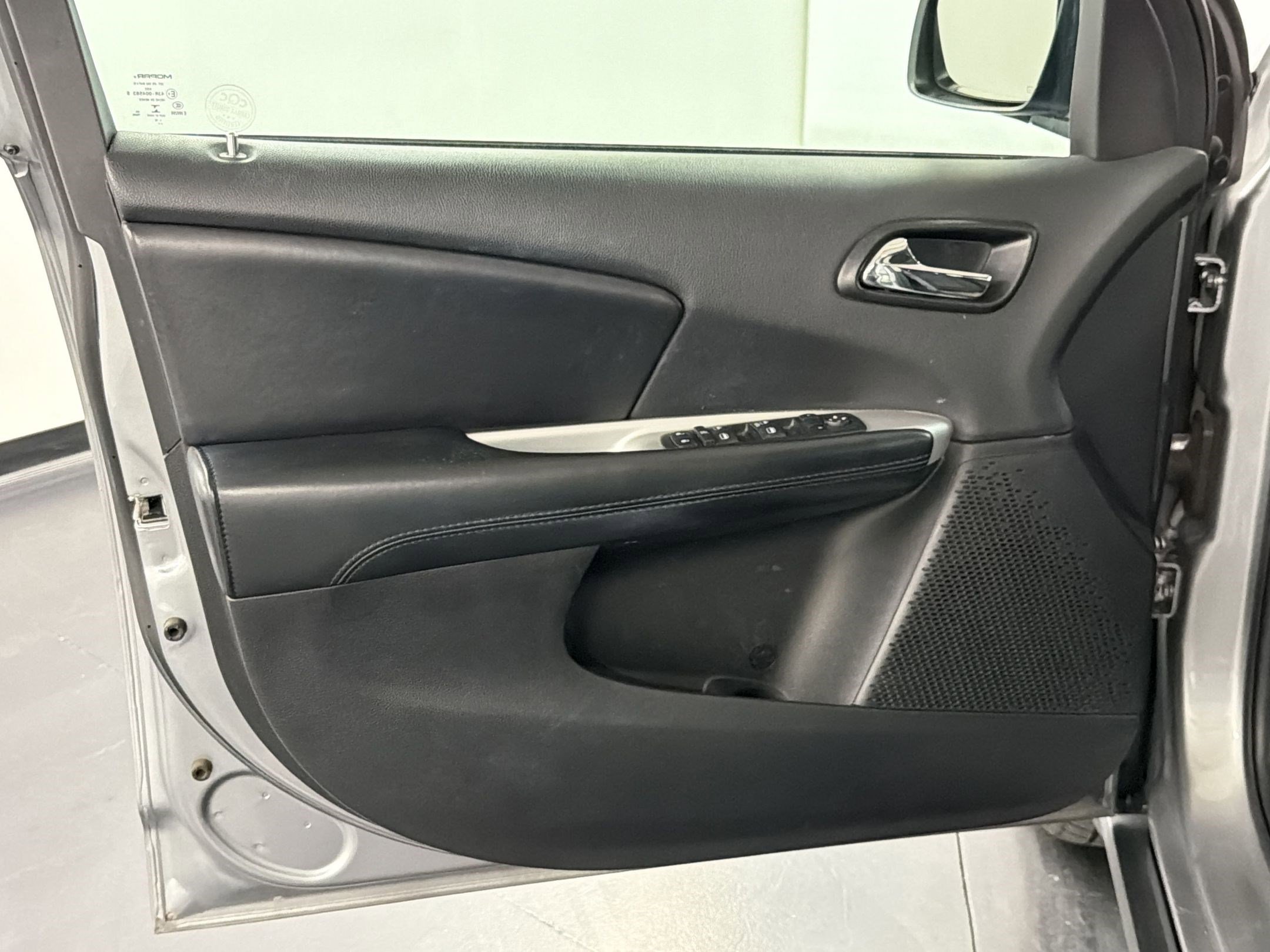 Used 2016 Dodge Journey SE w/ Flexible Seating Group image 28