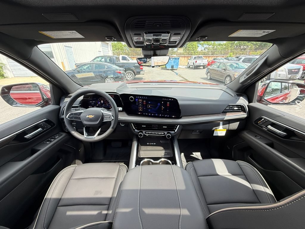 New 2026 Chevrolet Suburban Premier AWD/4WD image 24