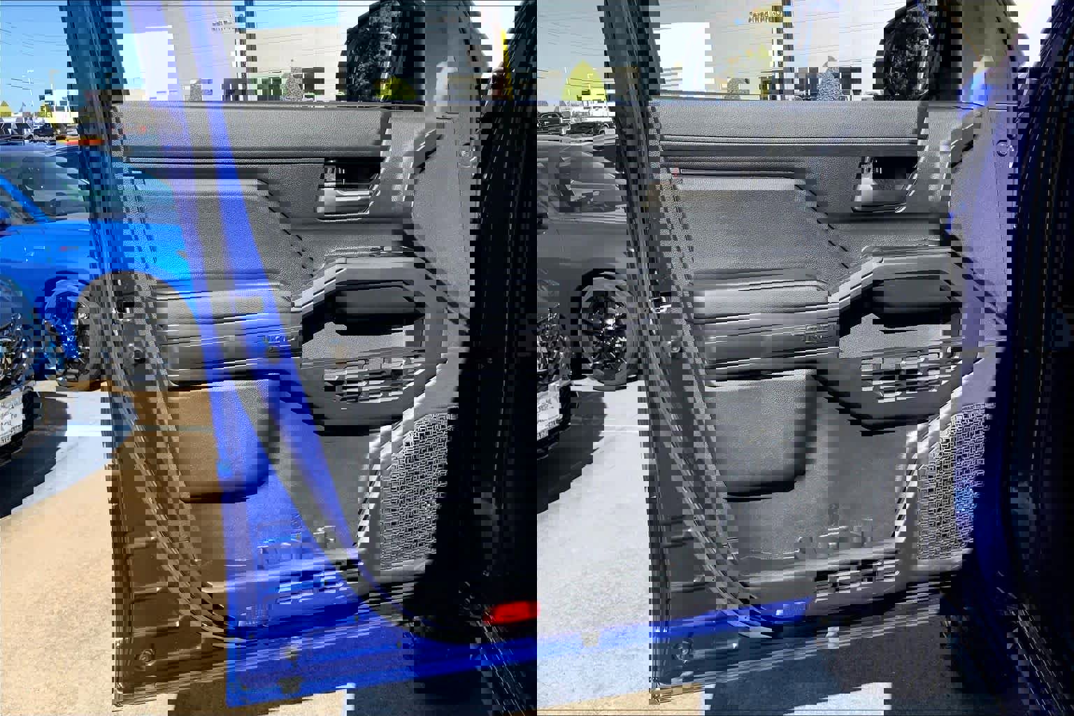 Used 2025 Toyota Tacoma TRD Off-Road image 20