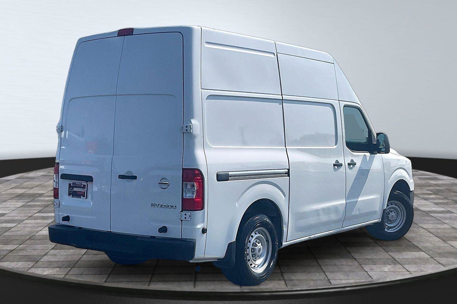 Used 2020 Nissan NV 2500 S RWD image 14