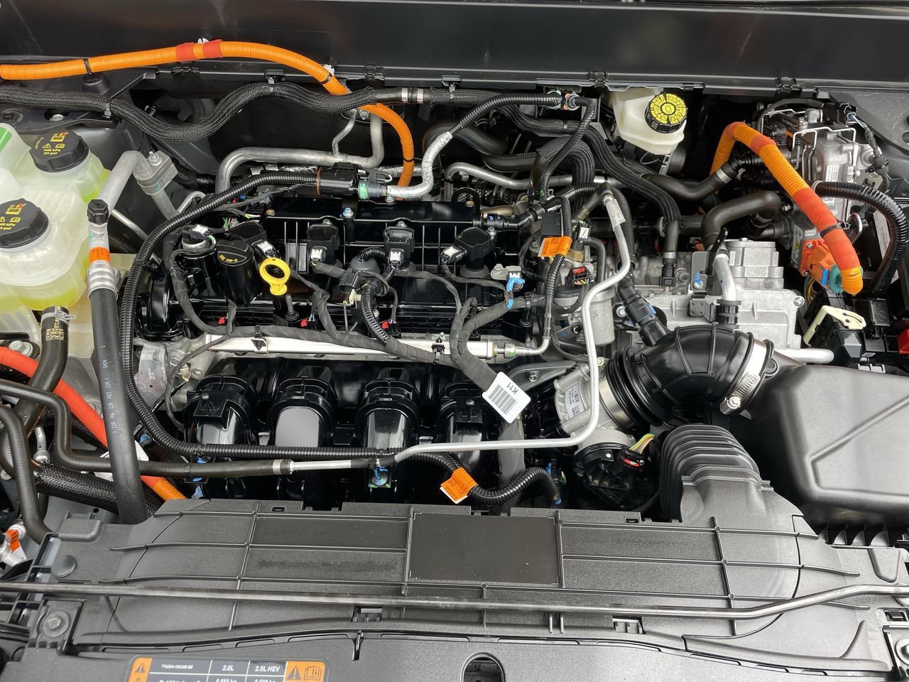 Used 2024 Ford Maverick XLT image 11