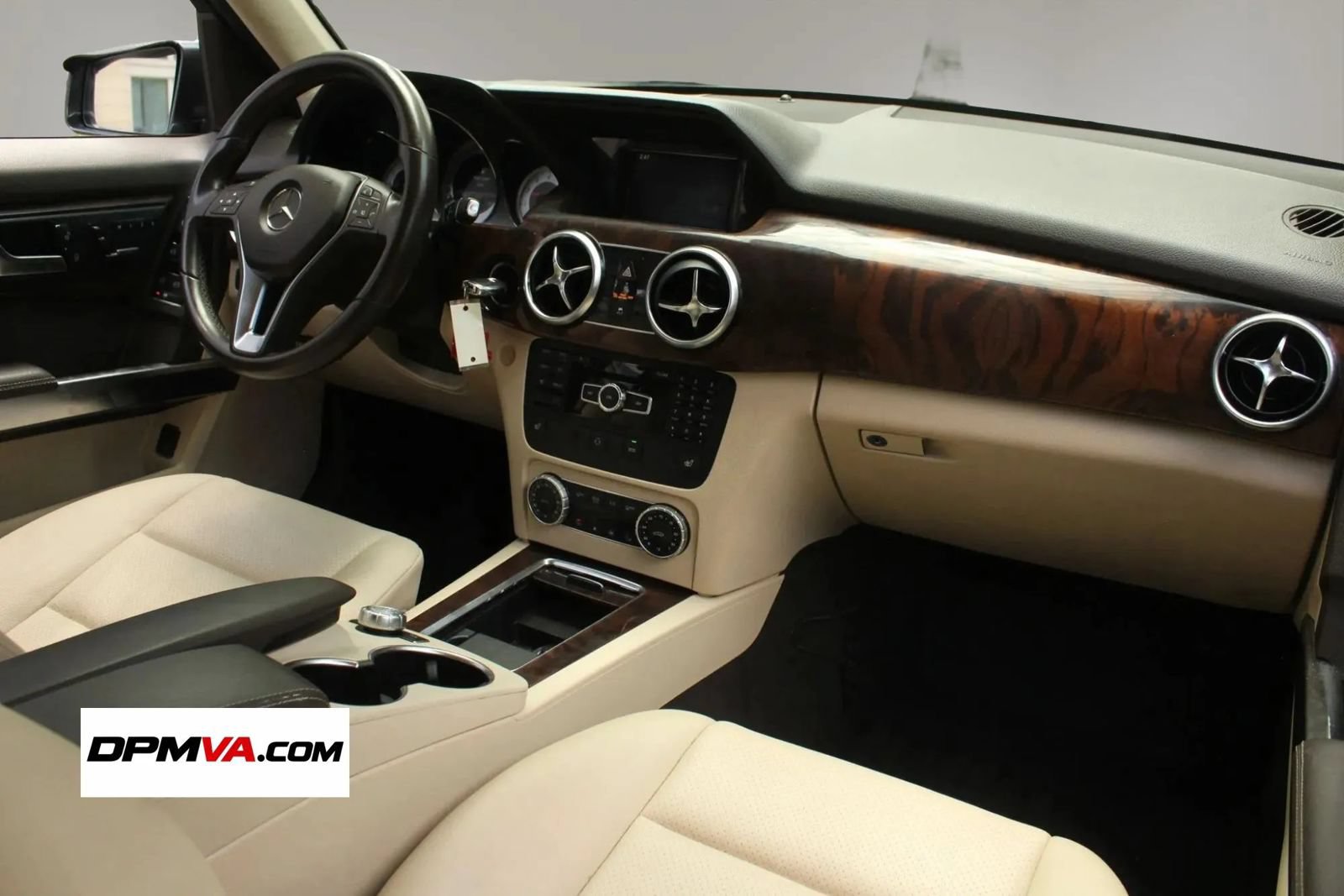 Used 2013 Mercedes-Benz GLK 350 4MATIC w/ Premium 1 Pkg w/o Sunroof image 25