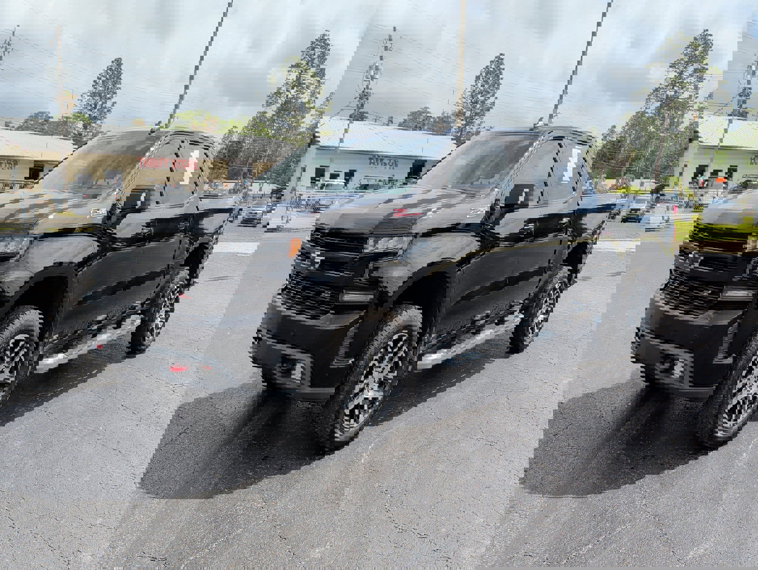 Used 2020 Chevrolet Silverado 1500 LT Trail Boss image 8